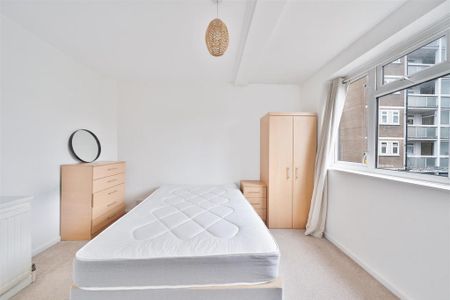 4 bedroom maisonette to rent - Photo 5