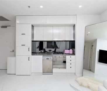 36/187 Collins Street - Photo 2