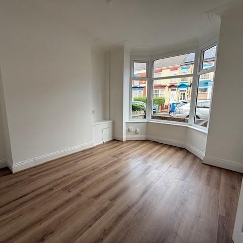 2 bedroom terraced house to rent - Photo 1