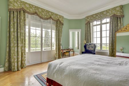 Location Maison de luxe Louveciennes 11 Pièces 413 m² - Photo 4