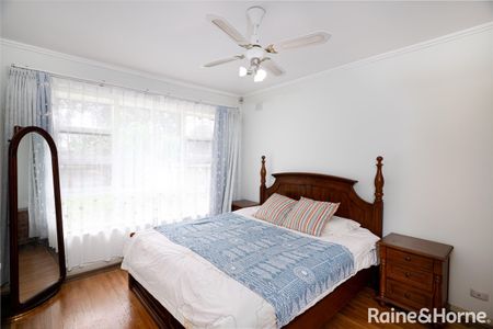 Spacious Family Home in Prime Tranmere Location - Great Lifestyle - Photo 4