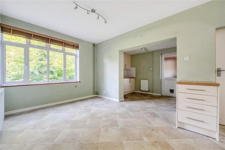 5 bedroom detached house to rent - Photo 3