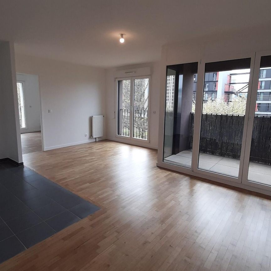 location Appartement T3 DE 60.7m² À ASNIERES - Photo 1
