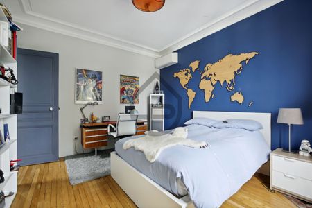 MAGNIFIQUE MAISON AU COEUR DES VALLEES - Photo 4