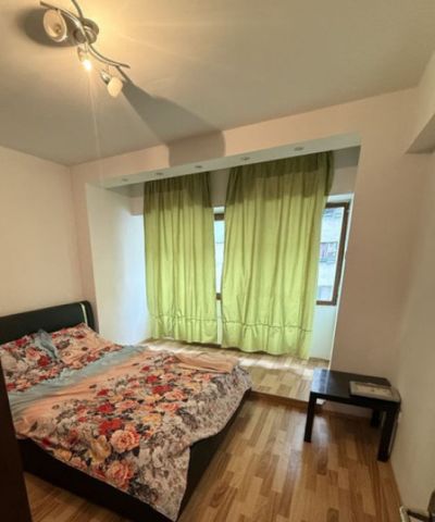 Apartament 3 camere, 88 mp, zona 9 Mai - Photo 3