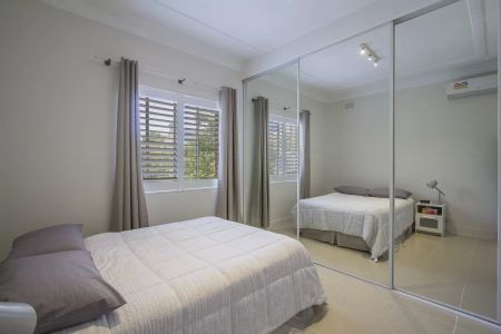 Apartment with 1 bedroom & 1 bathroom - Photo 3