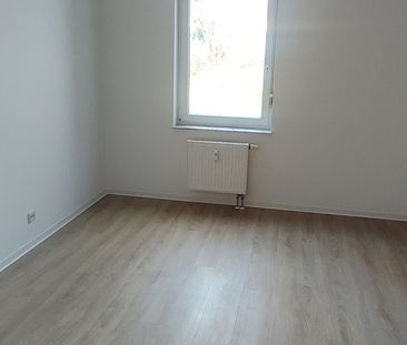 Schön Wohnen in Dresden-Tolkewitz! 2-Zimmer-Wohnung mit Terrasse - Photo 5