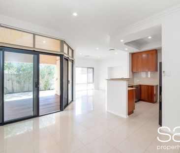 Effortless Living in the Heart of Karrinyup! - Photo 2