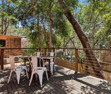 Spacious Two-Storey Unit with Study & Outdoor Entertaining - Photo 5