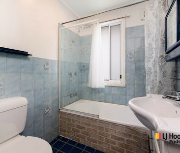 Well Maintained Home In Prime Location - Photo 2