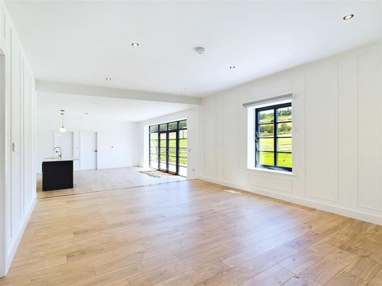 4 bedroom house to rent - Photo 1