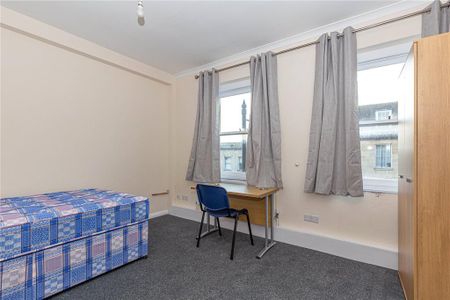 3 bedroom apartment to rent - Photo 3