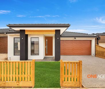 3 Plume Terrace, Rockbank, Vic 3335 - Photo 2