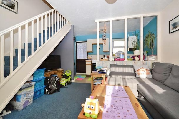 1 bedroom end of terrace house to rent - Photo 1