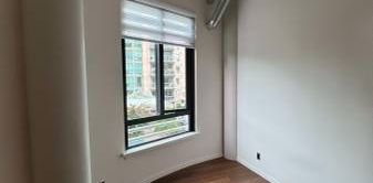 1 Bed 1 Bath Apartment in Downtown - Photo 2