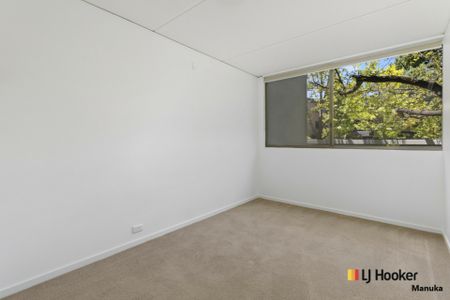 15/18 Currie Crescent, Kingston ACT, Belconnen - Photo 3