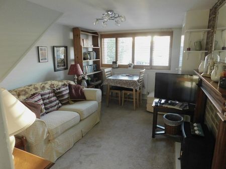 Park Shaw, Battle, East Sussex - £950pcm - Photo 3