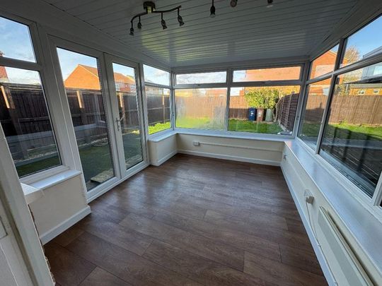 2 bedroom semi-detached house to rent - Photo 1