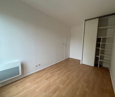 Location Appartement 3 pièces 72m² - Photo 5