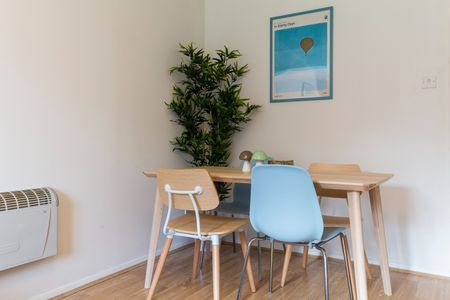 1 Bed Flat, Spa Court, SE16 - Photo 3