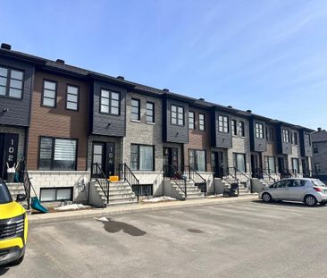 Maisons de ville à louer à Saint-Jacques - Photo 2