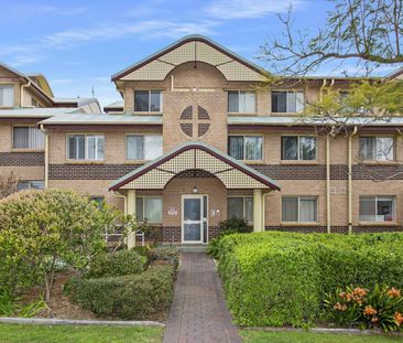 Seaside Manor - just a stones throw to Surf Beach! - Photo 3