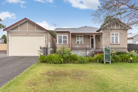 11 Dangar Street, Wallsend NSW 2287 - House For Rent | Domain - Photo 2