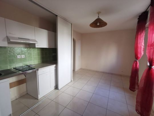 Studio Toulon 25 m² - Photo 1