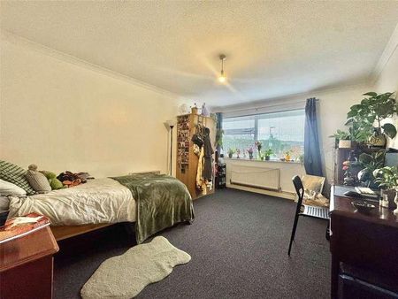 Barrie Road, Farnham, Surrey, Surrey, GU9 - Photo 4