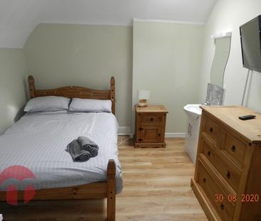 Nicholson Terrace, *7 Bed Student Rental*, Derry - Photo 1