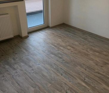 3 Zimmerwohnung mit Einbauküche zu vermieten - Foto 1