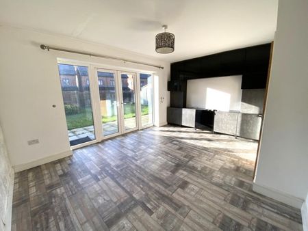 Jelley Way, Woking, Surrey, GU22 - Photo 2