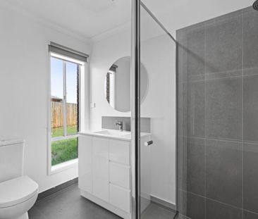 5 Lipson Drive, Lara - Photo 4