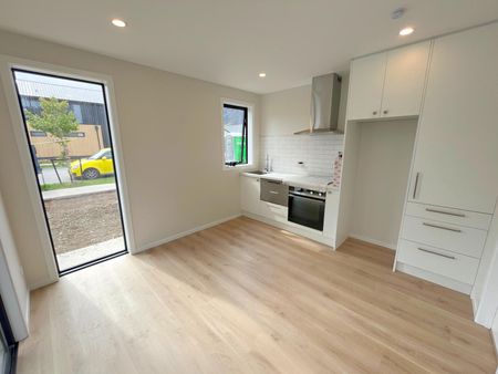 Great unit in Hanley's Farm - Photo 3