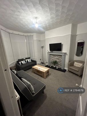 3 bedroom terraced house to rent - Photo 1