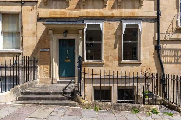 Russell Street, Bath, BA1 - Photo 1