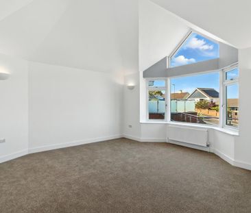 2 bedroom detached bungalow to rent - Photo 2