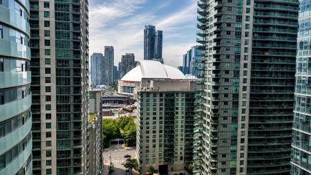 For Lease - 14 York Street Unit# 1706, Toronto, Ontario - Photo 4