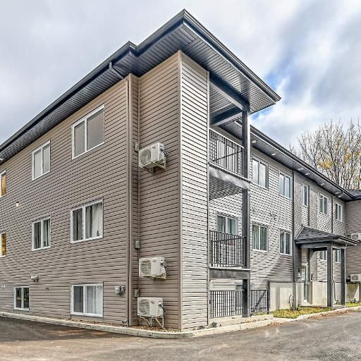 MOIS GRATUIT - APPARTEMENT 4½ À LOUER POUR JUILLET - ST-CHARLES - Photo 1