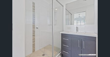 Family home in heart of Thornlands - AVAILABLE NOW! - Photo 5