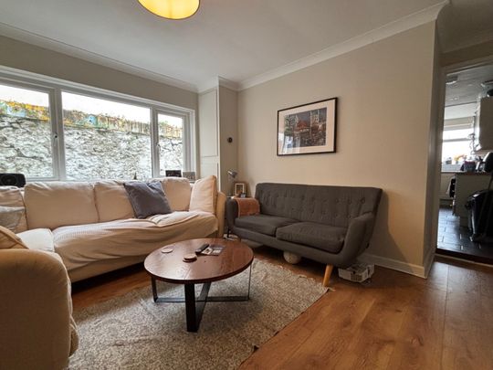 Elm Street, Roath - Photo 1