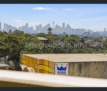 Bright & Spacious 1-Bedroom Haven | Stunning City Views | Prime Hur... - Photo 2
