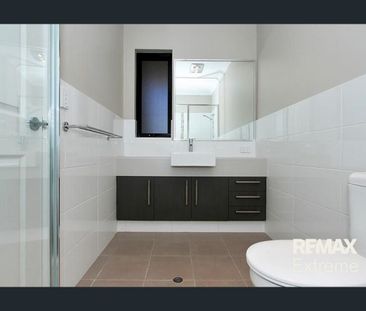 MODERN COASTAL LIVING IN BEAUTIFUL ILUKA - Photo 6