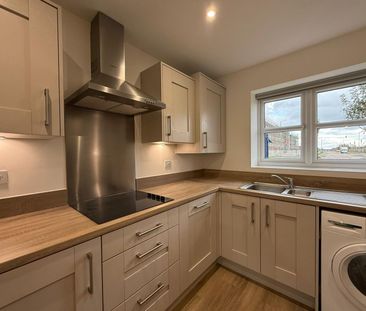 3 Bedroom House To Rent - Photo 3