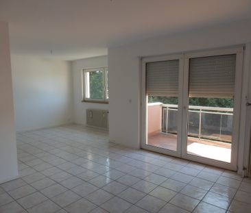 Location Appartement 3 pièces 84m² LA WANTZENAU 67610 - Photo 1