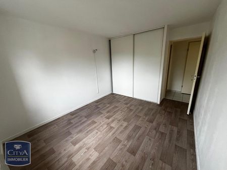 Location Appartement 2 pièces 48m² VAYRES 33870 - Photo 4