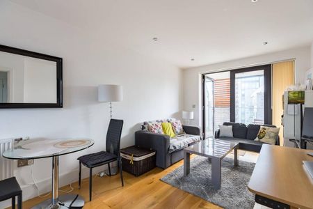 1 bedroom flat to rent - Photo 4