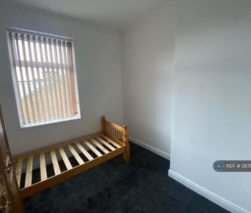 2 bedroom terraced house to rent - Photo 3