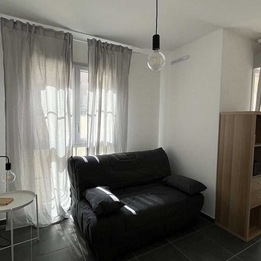 Location appartement 1 pièce 23.53 m² à Toulon (83000) - Photo 1