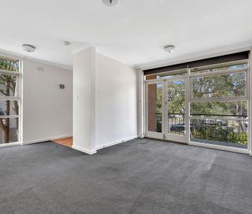 7/19 Osborne Avenue, Glen Iris. - Photo 3